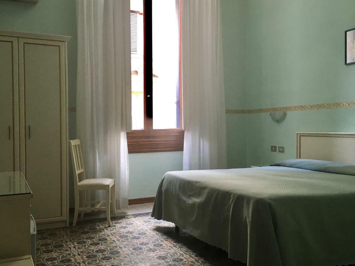 La Belle Epoque Hotel Firenze Bagian luar foto