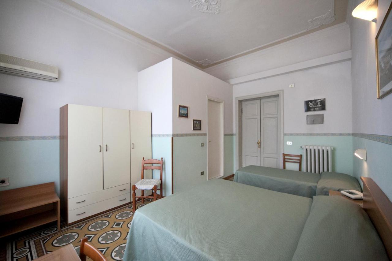 La Belle Epoque Hotel Firenze Bagian luar foto